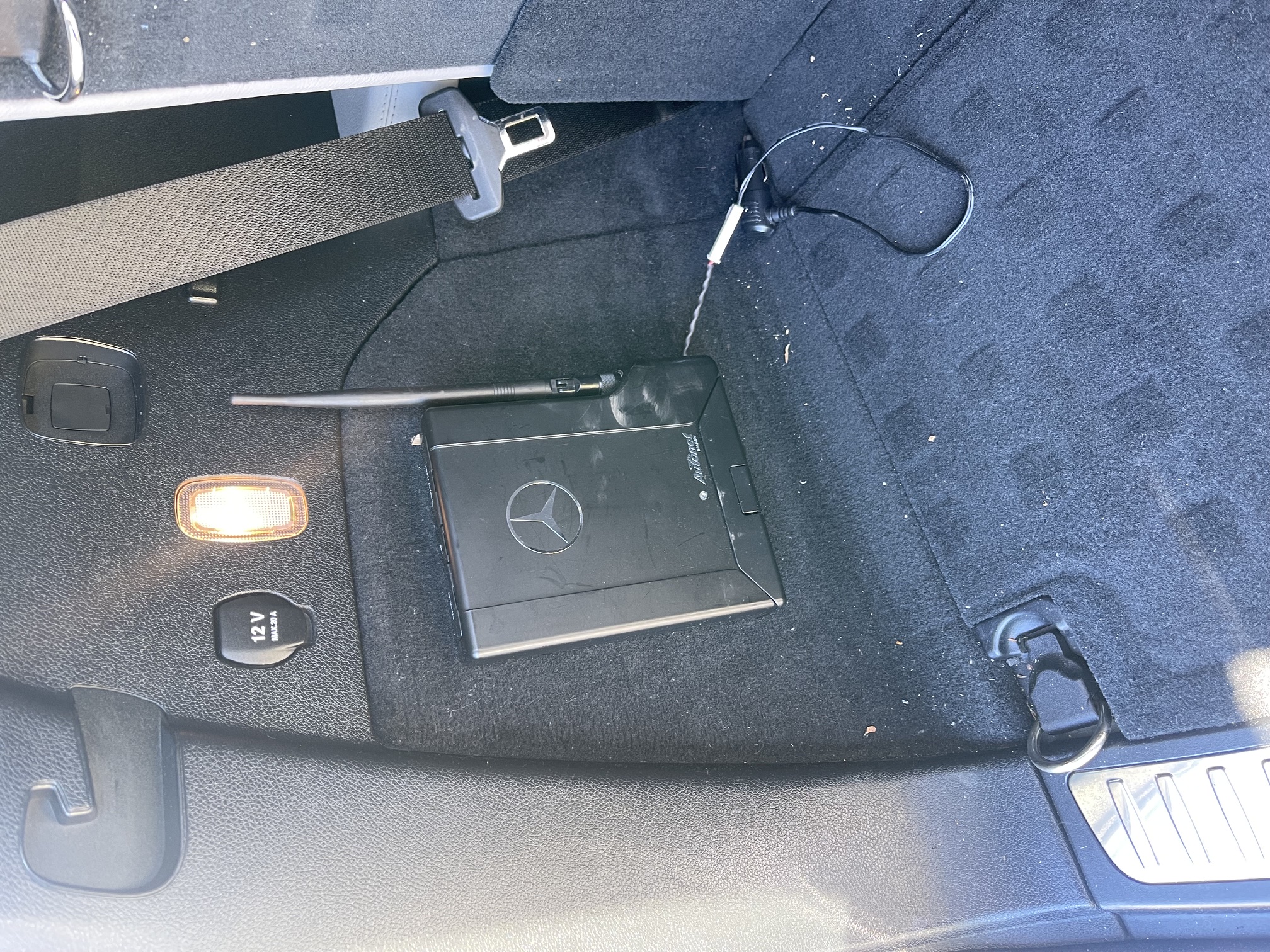 Used 2015 Mercedes-Benz GL 550 4MATIC image 19