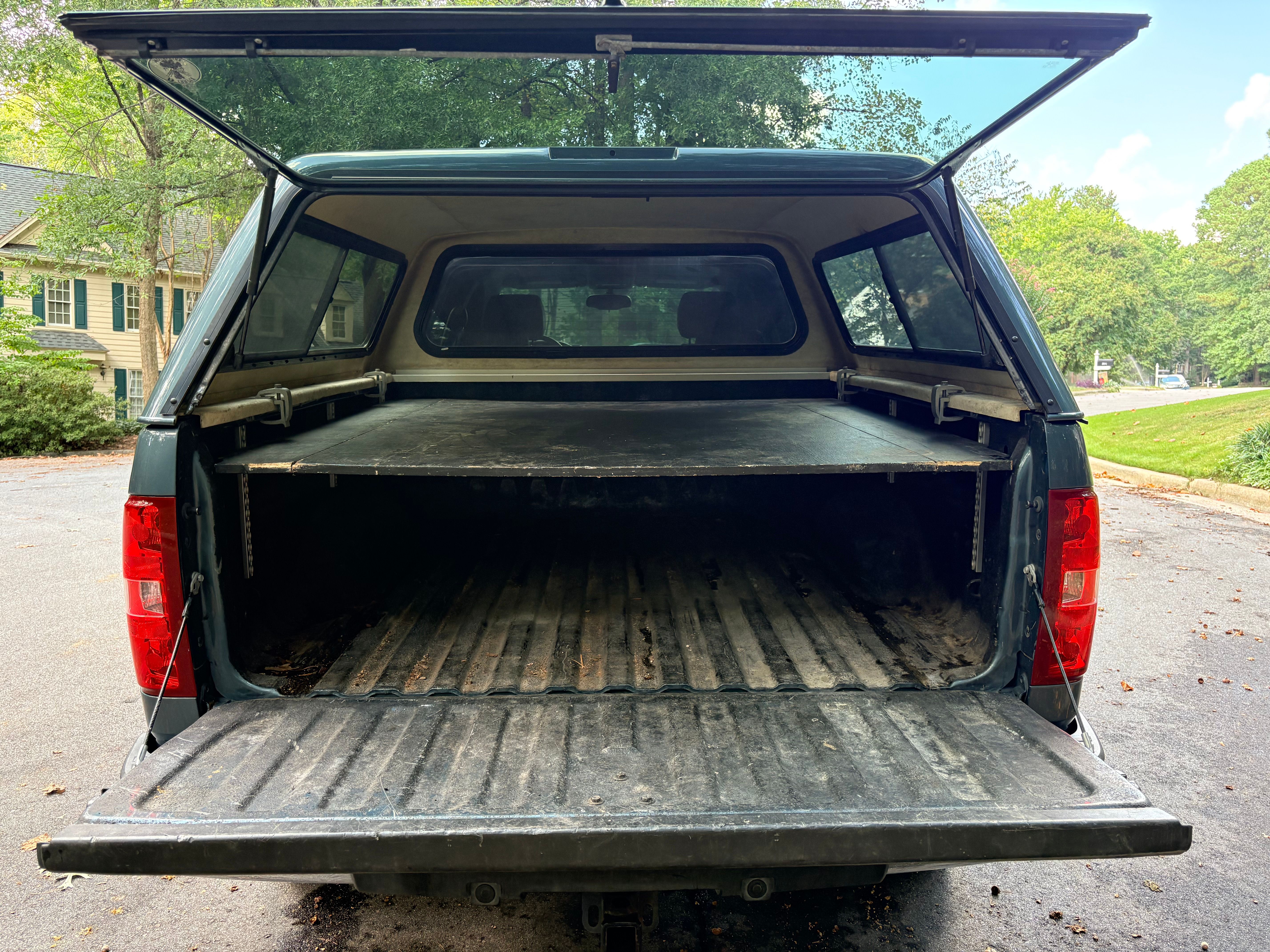 Used 2010 Chevrolet Silverado 1500 LT w/ Power Pack Plus AWD/4WD image 20