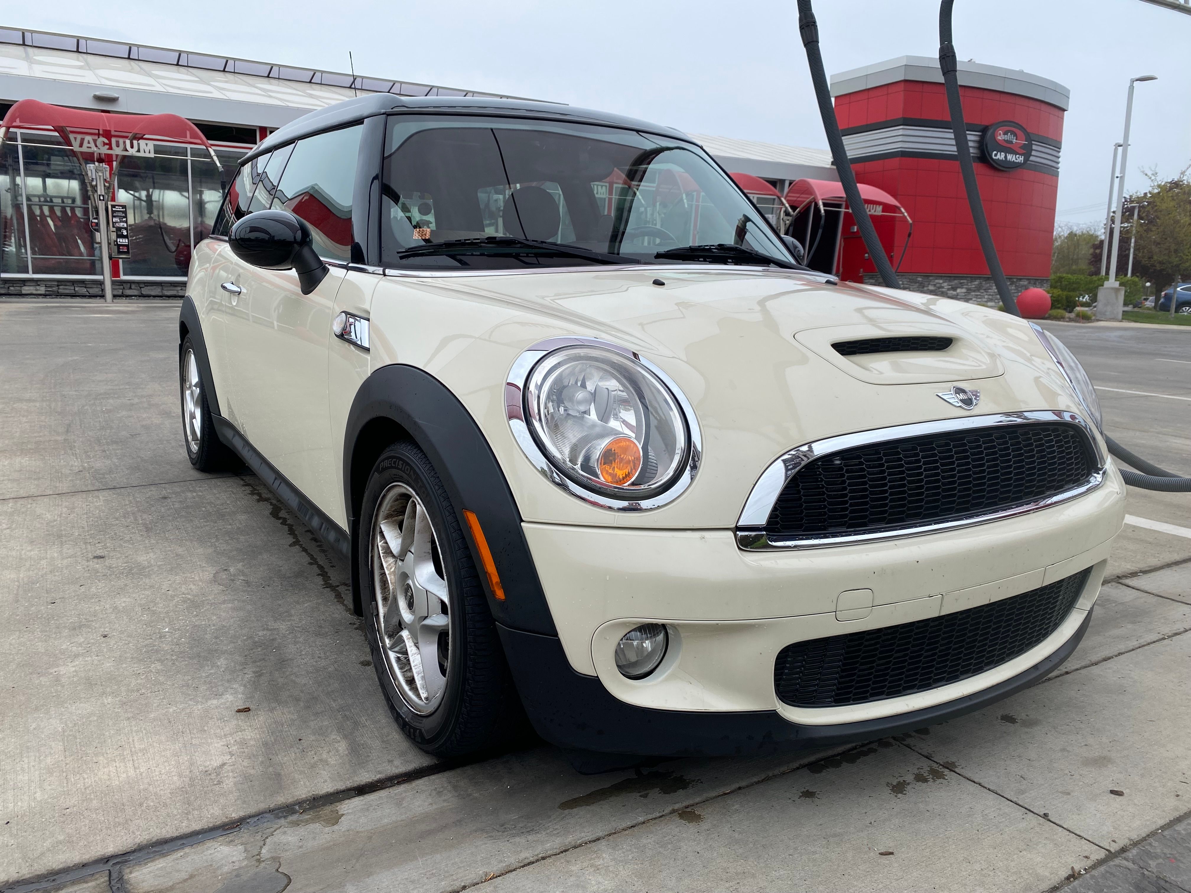 Used 2010 MINI Cooper Clubman S FWD image 20