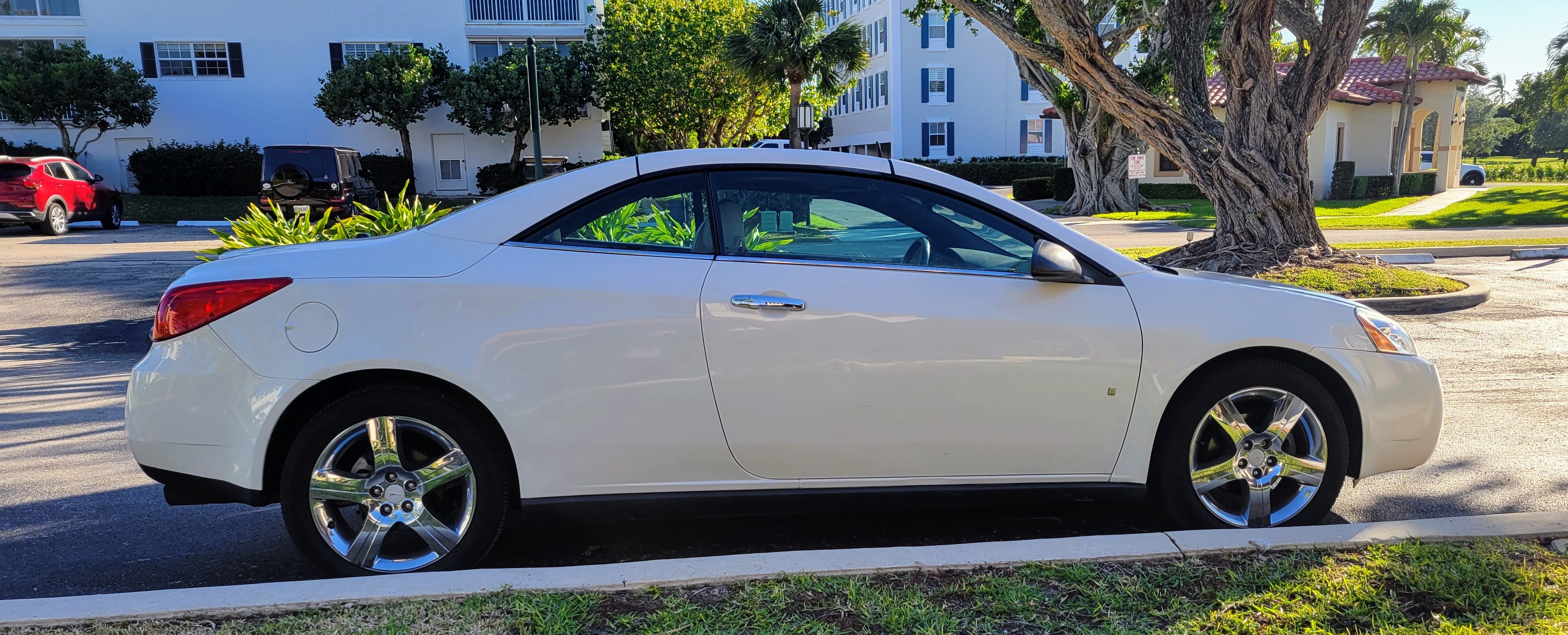Used 2008 Pontiac G6 GT w/ Sport Package FWD image 10