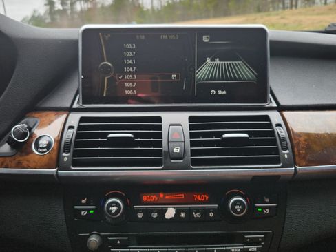 Used 2010 BMW X5 xDrive30i w/ Premium Pkg image 6