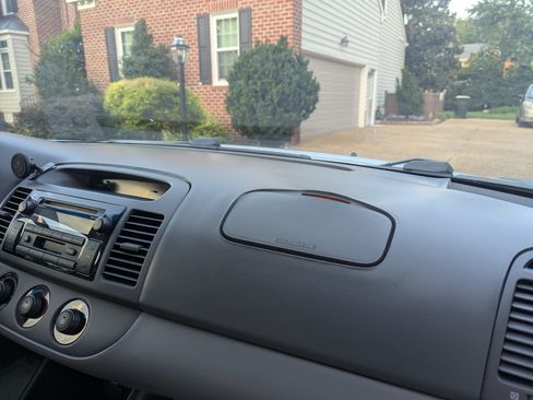 Used 2003 Toyota Camry LE FWD image 12