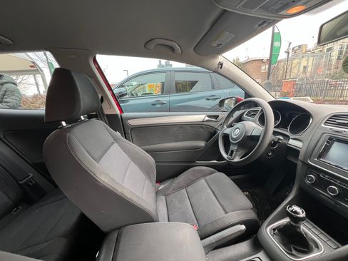 Used 2012 Volkswagen Golf 2-Door image 21