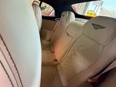 Used 2017 Bentley Continental GT AWD/4WD image 6