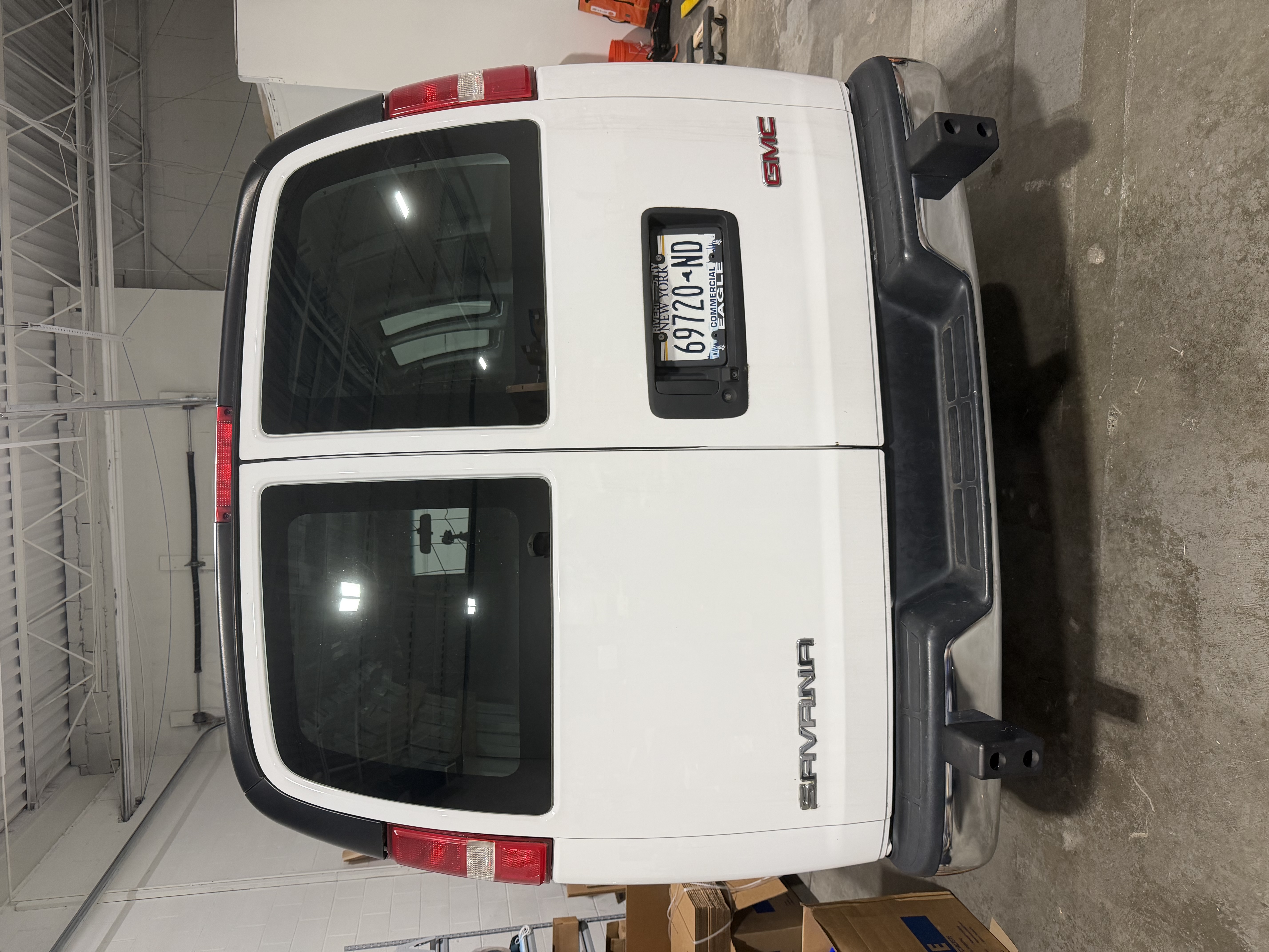 Used 2019 GMC Savana 2500 w/ Driver Convenience Package RWD image 10