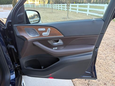 Used 2022 Mercedes-Benz GLE 350 image 24