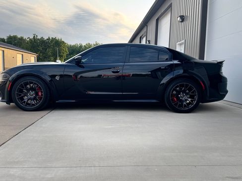 Used 2022 Dodge Charger SRT Hellcat RWD image 1