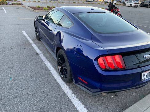 Used 2016 Ford Mustang Premium w/ Ecoboost Performance Package RWD image 9