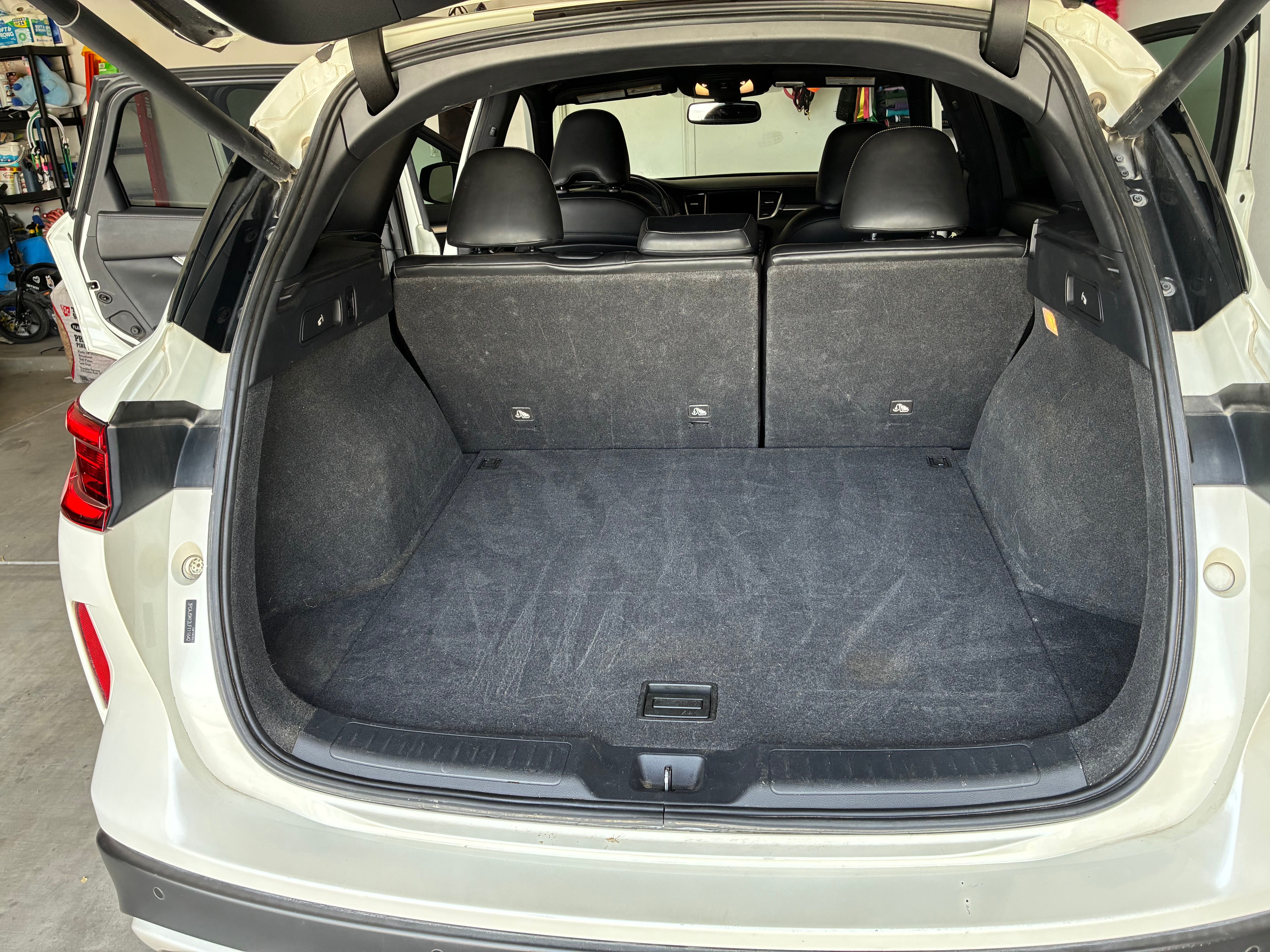 Used 2020 INFINITI QX50 Essential w/ Edition 30 Package FWD image 12
