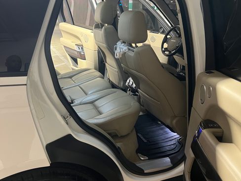 Used 2017 Land Rover Range Rover image 14