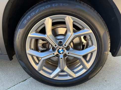 Used 2023 BMW X3 xDrive30i w/ Premium Package image 17