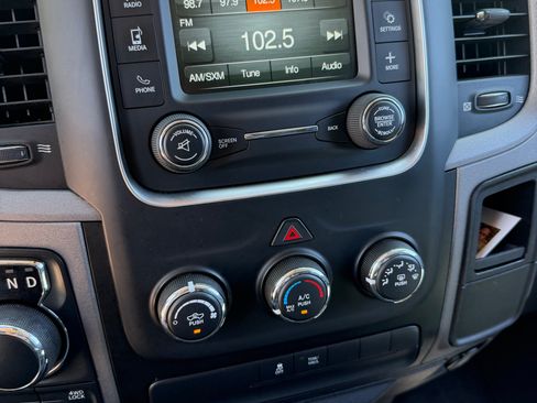 Used 2014 RAM 1500 Express AWD/4WD image 13