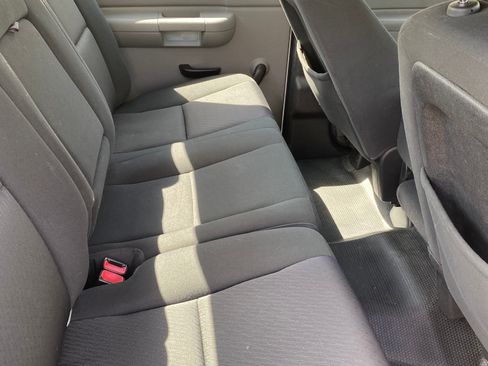 Used 2012 Chevrolet Silverado 2500 W/T RWD image 11