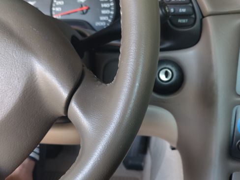 Used 2003 Chevrolet Corvette Coupe w/ Preferred Equipment Group image 21