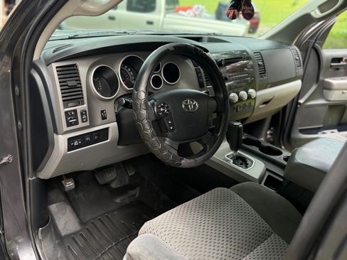 Used 2012 Toyota Tundra 4x4 Double Cab w/ TRD Off-Road Pkg image 11