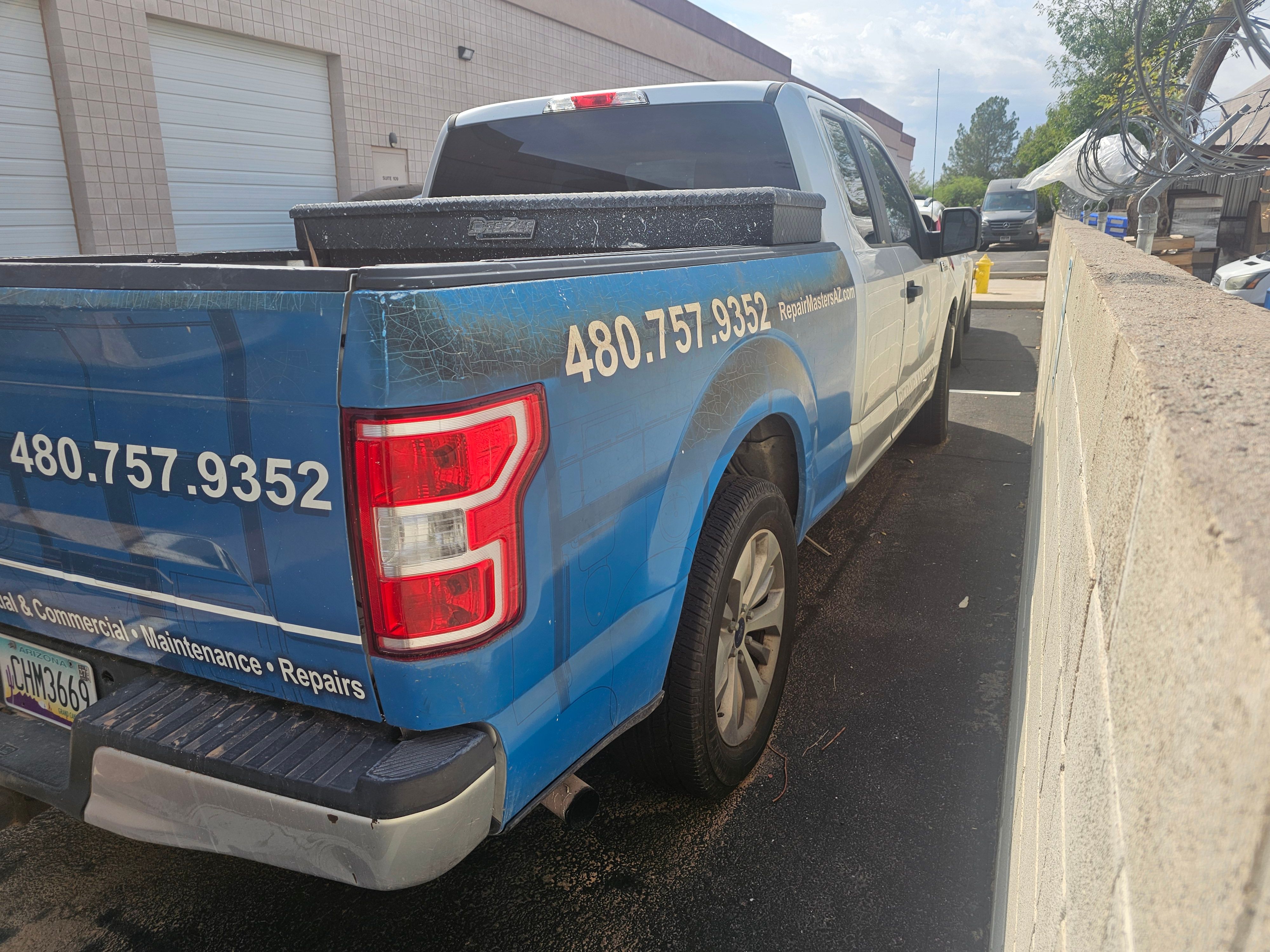 Used 2018 Ford F150 XL w/ Equipment Group 101A Mid RWD image 4
