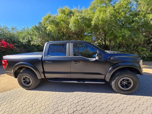 Used 2023 Ford F150 Raptor w/ Raptor Carbon Fiber Package image 22