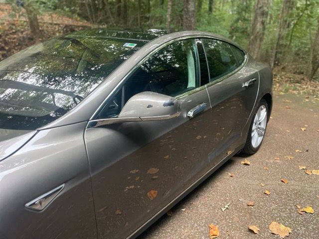 Used 2015 Tesla Model S 85D AWD/4WD image 5