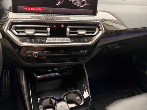 Used 2022 BMW X4 M Sport Utility 4D w/ Competition Package image 9