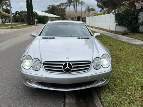 Used 2004 Mercedes-Benz SL 500 image 1