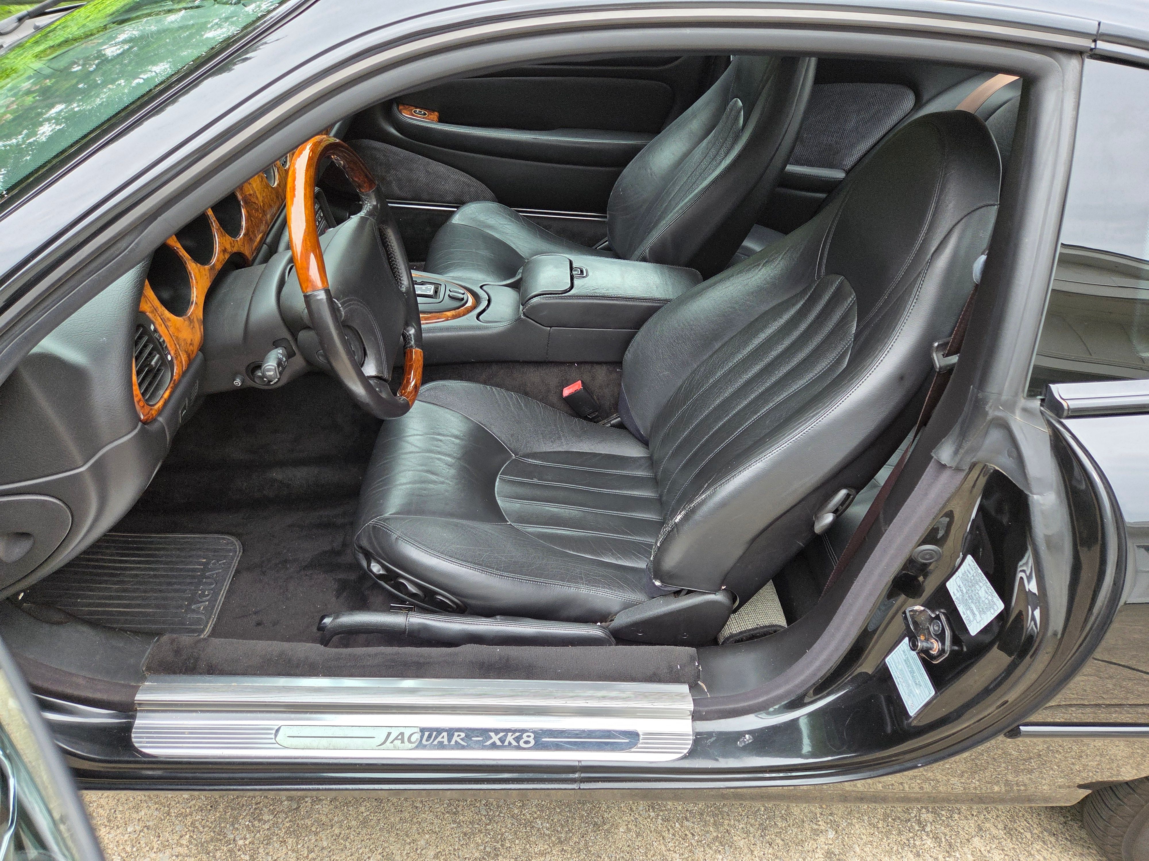 Used 1997 Jaguar XK8 Coupe RWD image 28