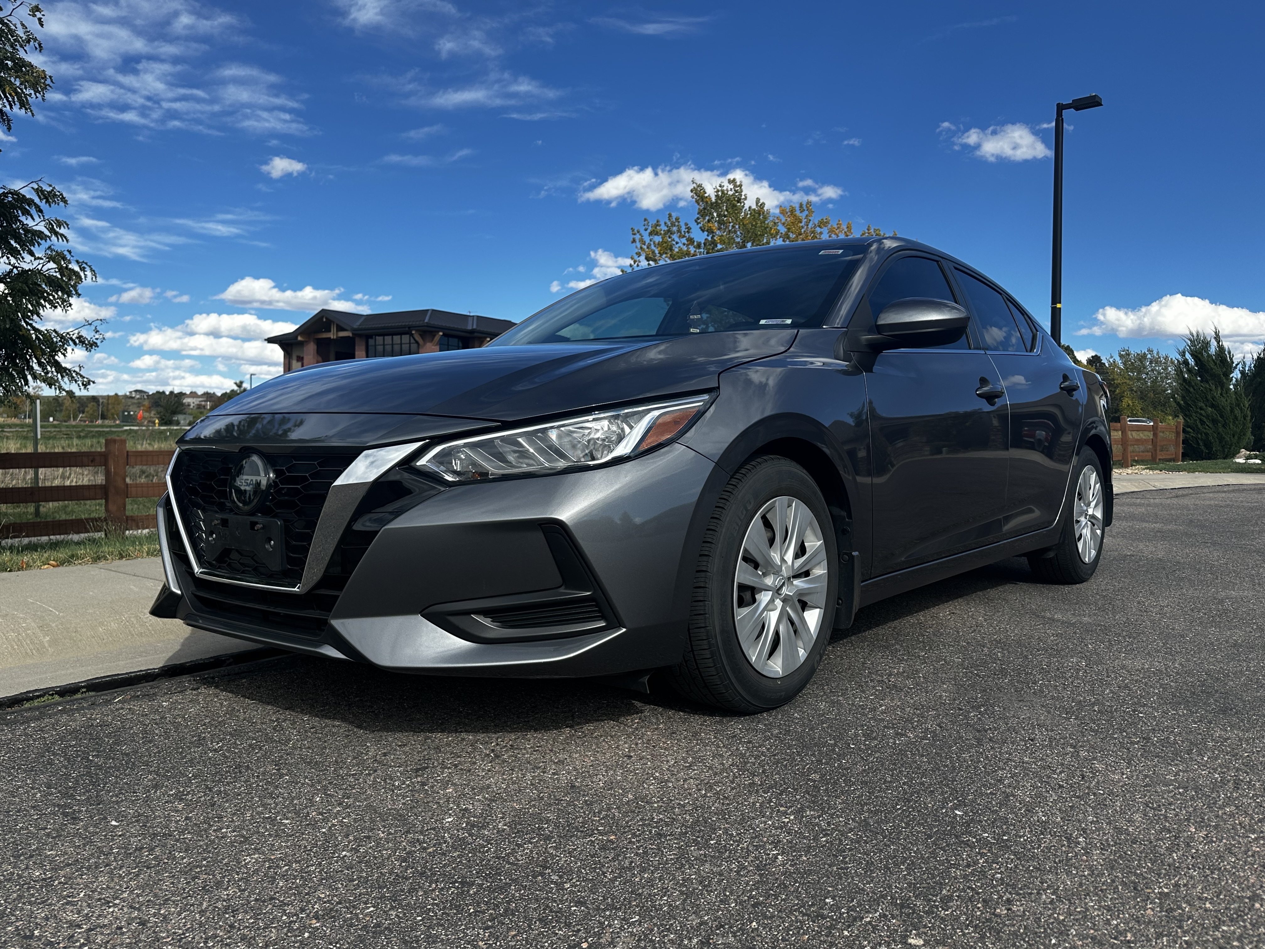 Used 2023 Nissan Sentra S FWD image 2