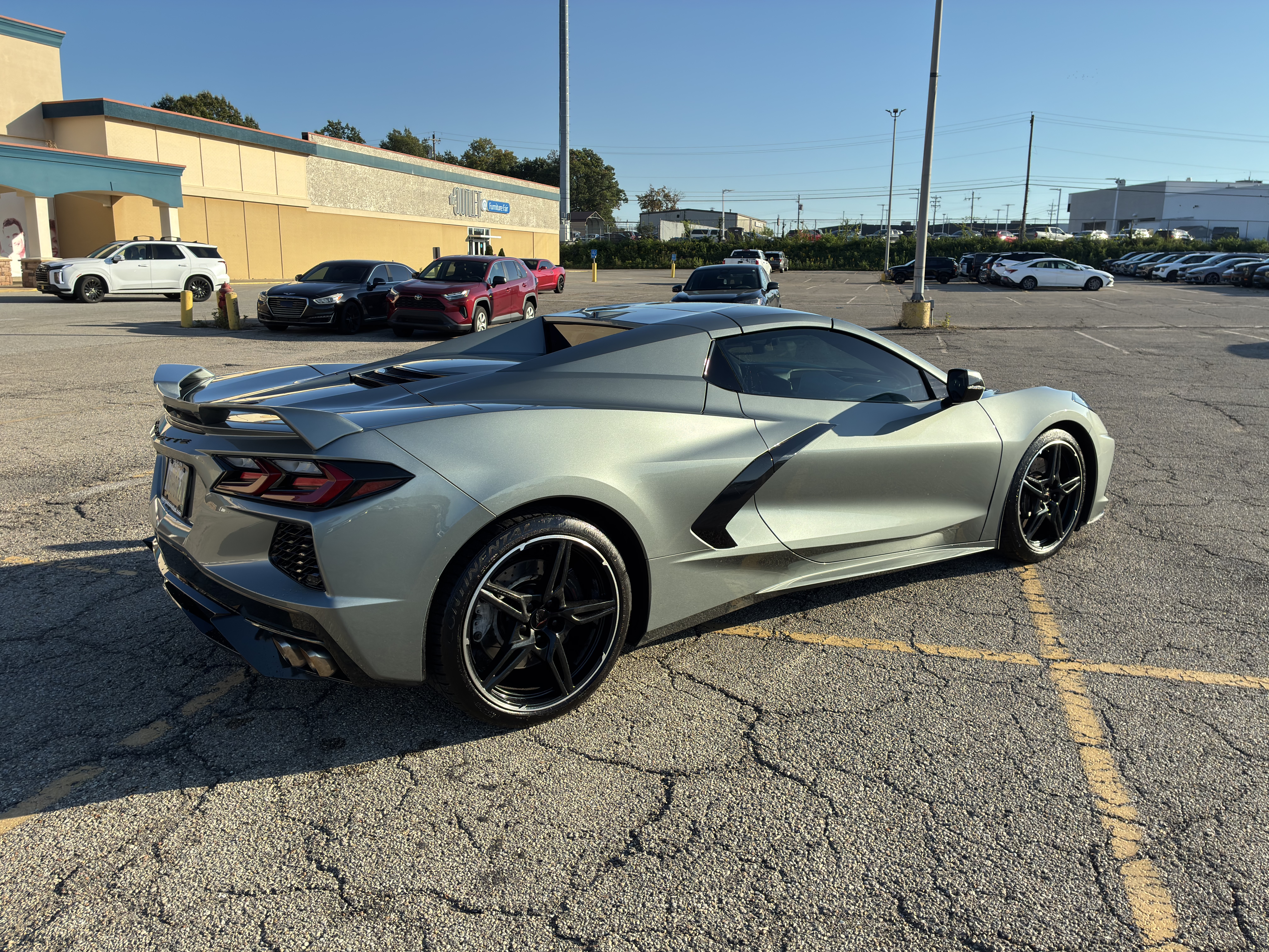 Used 2023 Chevrolet Corvette Stingray Premium Conv w/ Z51 Performance Package RWD image 17
