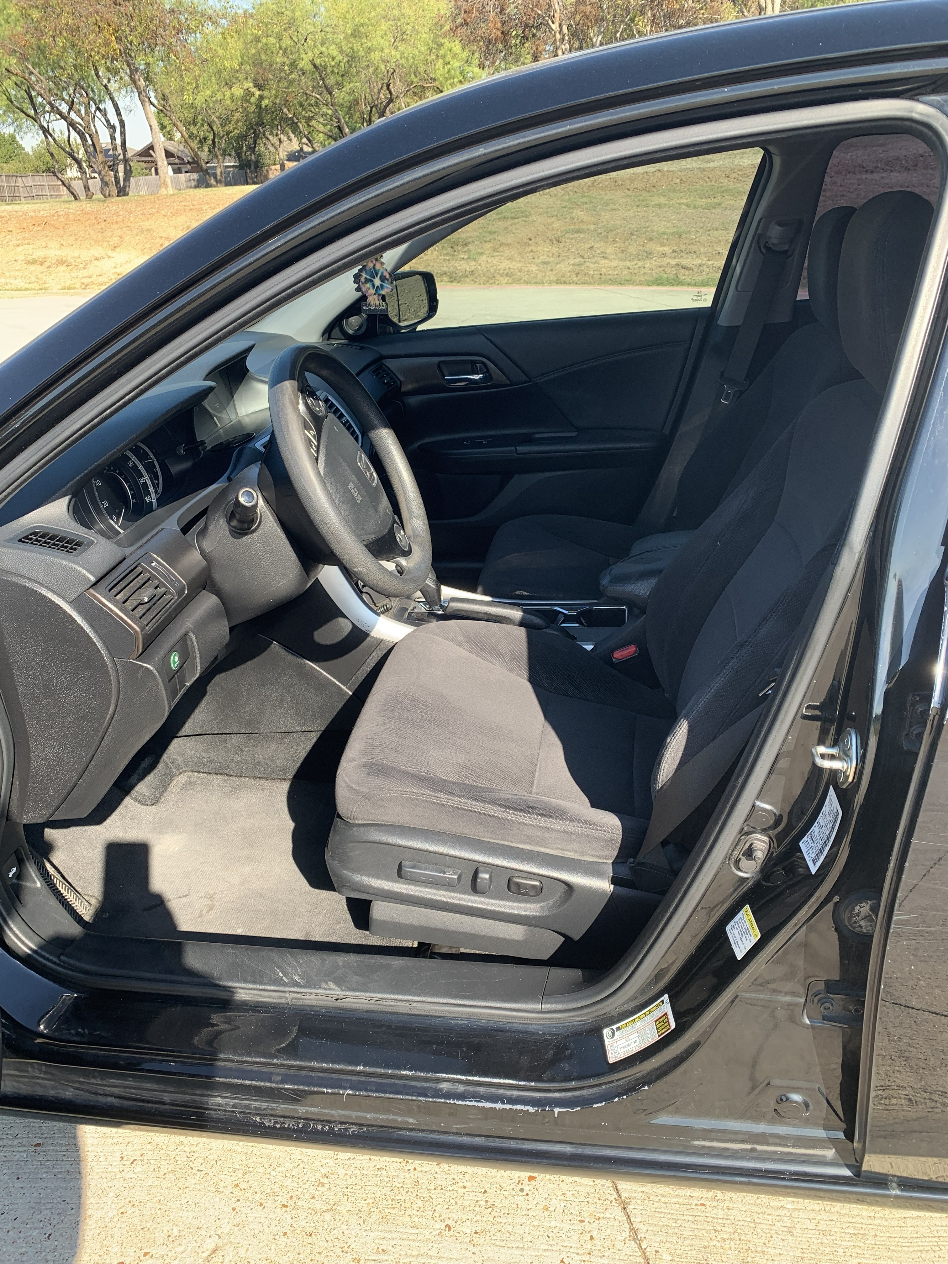 Used 2014 Honda Accord EX image 9