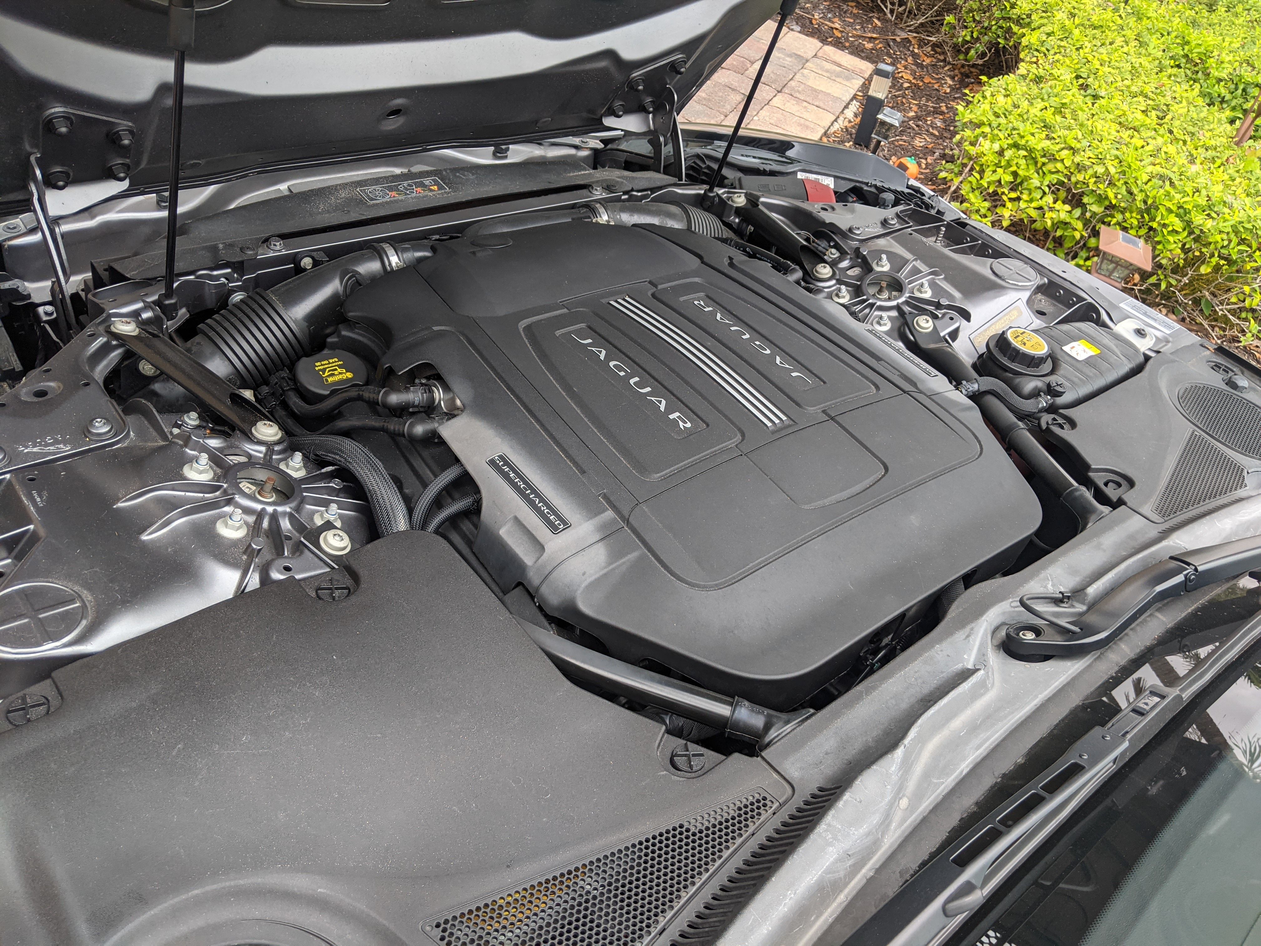 Used 2016 Jaguar F-TYPE Coupe RWD image 15