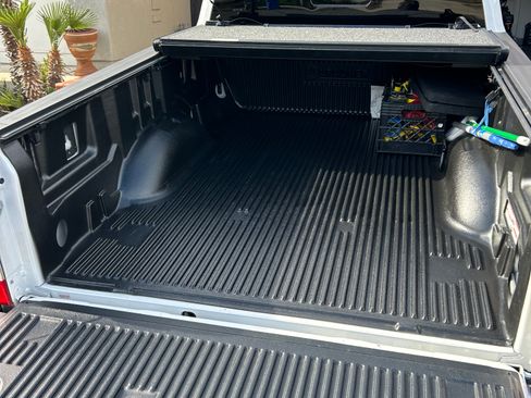 Used 2019 Ford F250 Lariat w/ Lariat Value Package image 17