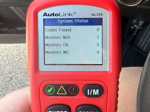 Used 2016 Ford Fusion SE w/ Equipment Group 202A image 5