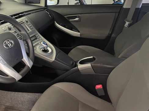 Used 2013 Toyota Prius Three image 5