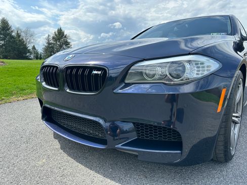 Used 2013 BMW M5 RWD image 6