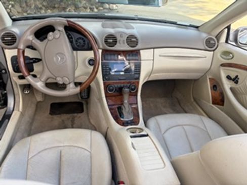 Used 2007 Mercedes-Benz CLK 550 Cabriolet image 6
