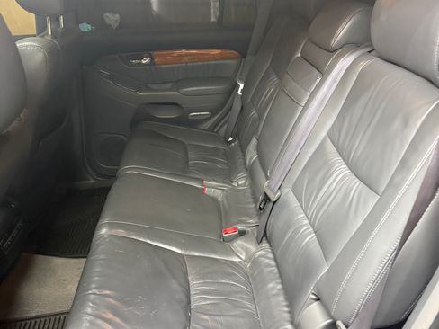Used 2004 Lexus GX 470 AWD/4WD image 25