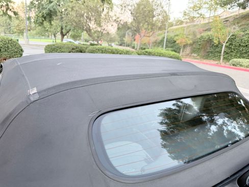 Used 2005 Nissan 350Z Touring image 14