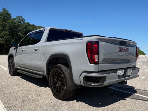 Used 2024 GMC Sierra 1500 Elevation AWD/4WD image 11