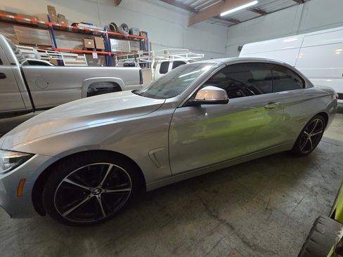Used 2018 BMW 430i Convertible image 8
