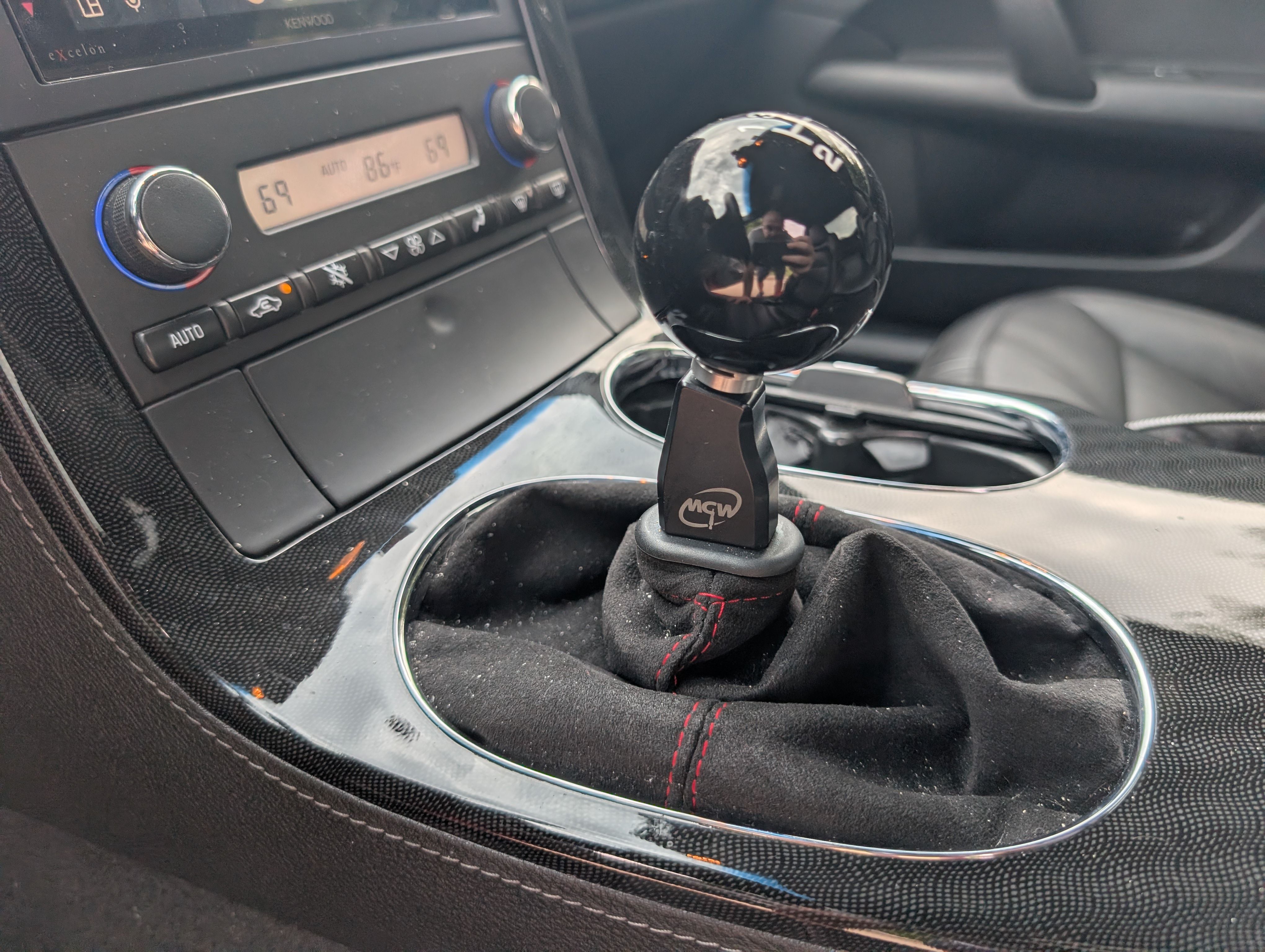 Used 2012 Chevrolet Corvette Coupe RWD image 19