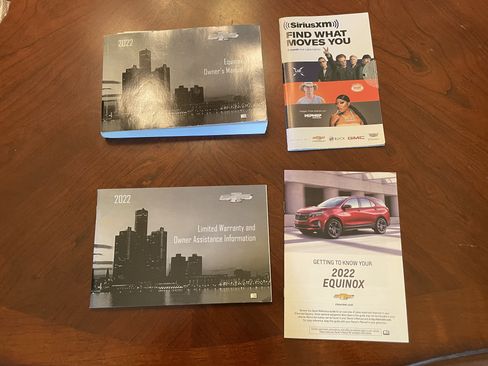 Used 2022 Chevrolet Equinox LS image 32