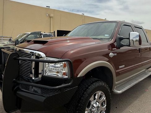 Used 2006 Ford F350 King Ranch AWD/4WD image 17