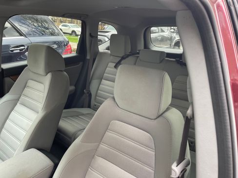 Used 2018 Honda CR-V EX image 11