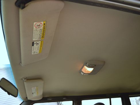 Used 2001 Jeep Cherokee Sport image 31