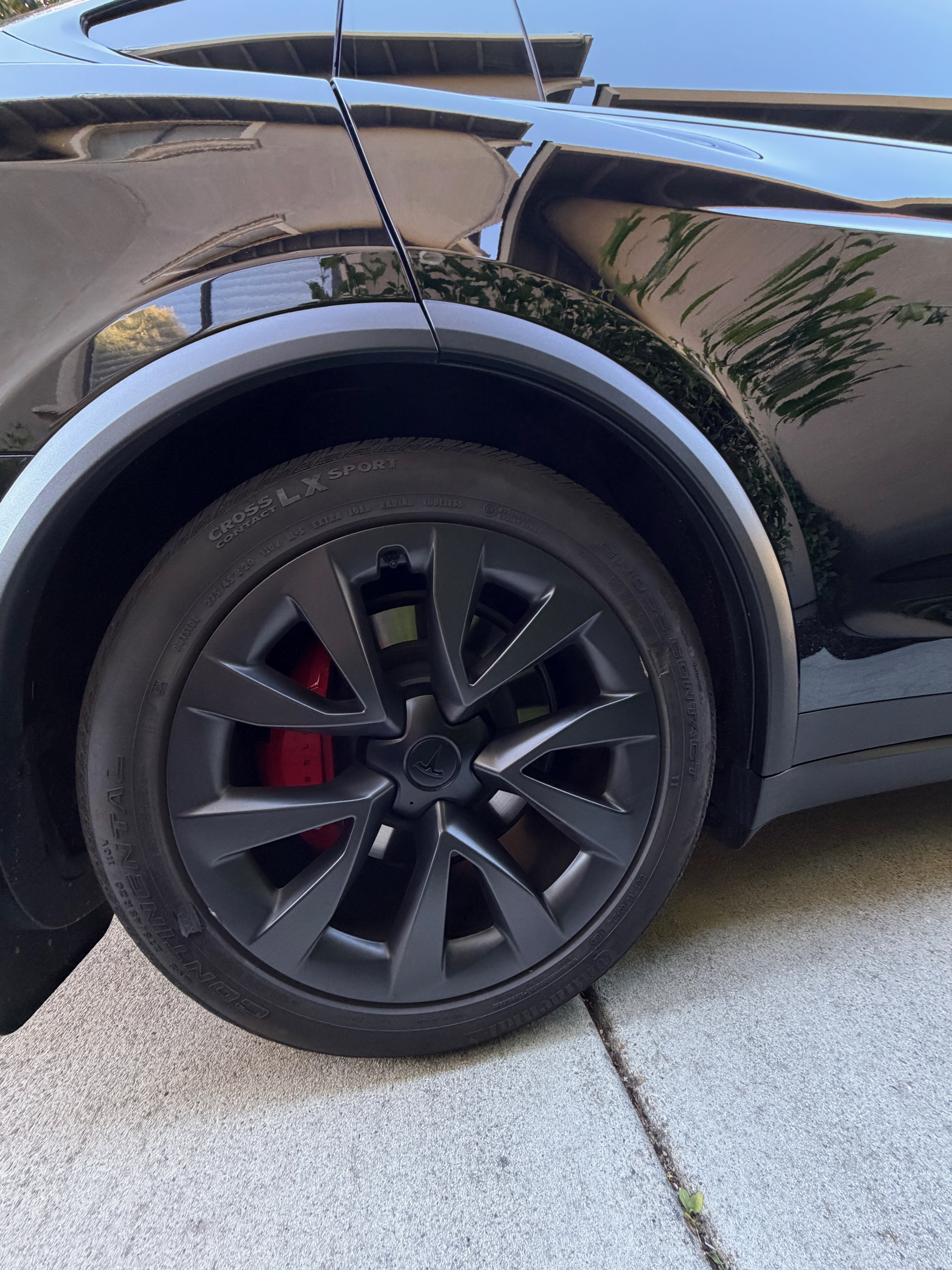 Used 2023 Tesla Model X Plaid AWD/4WD image 9