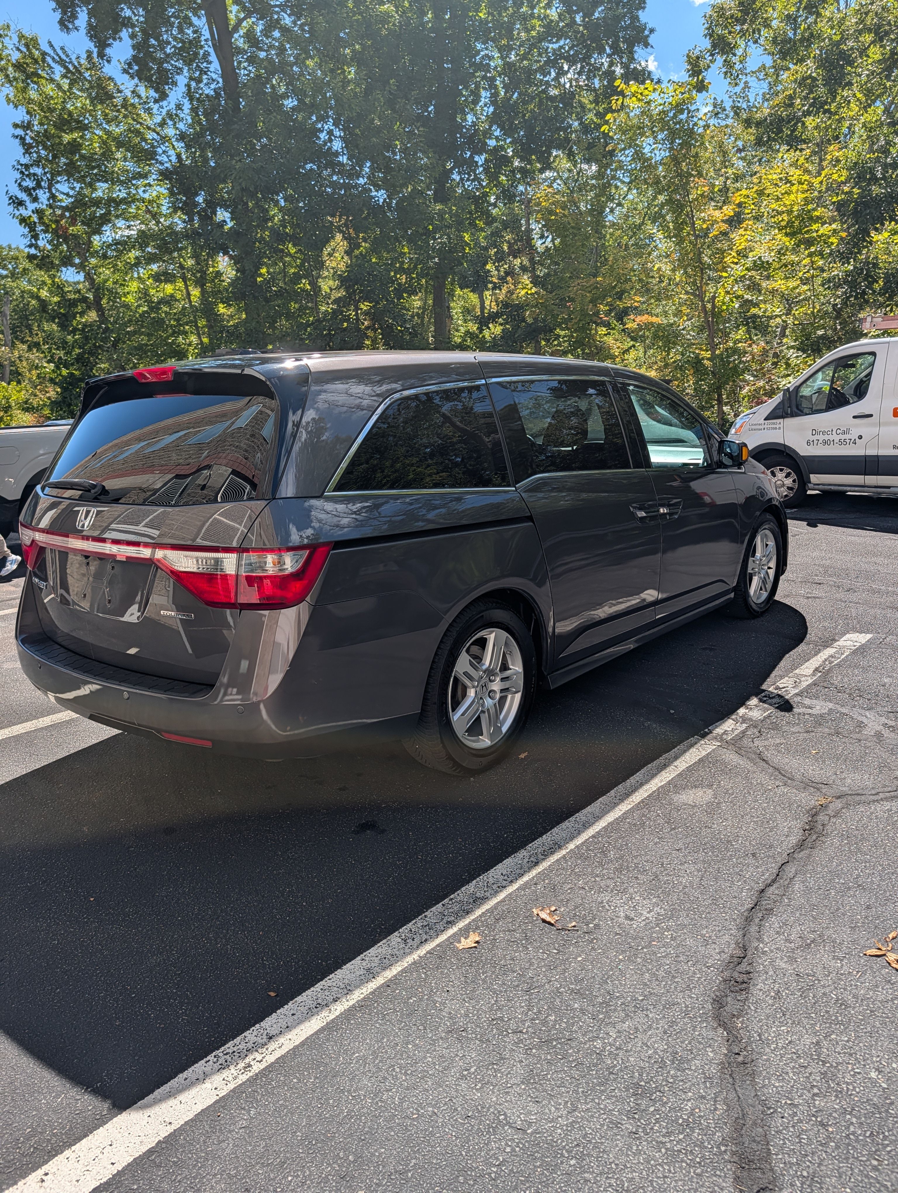 Used 2012 Honda Odyssey Touring image 5