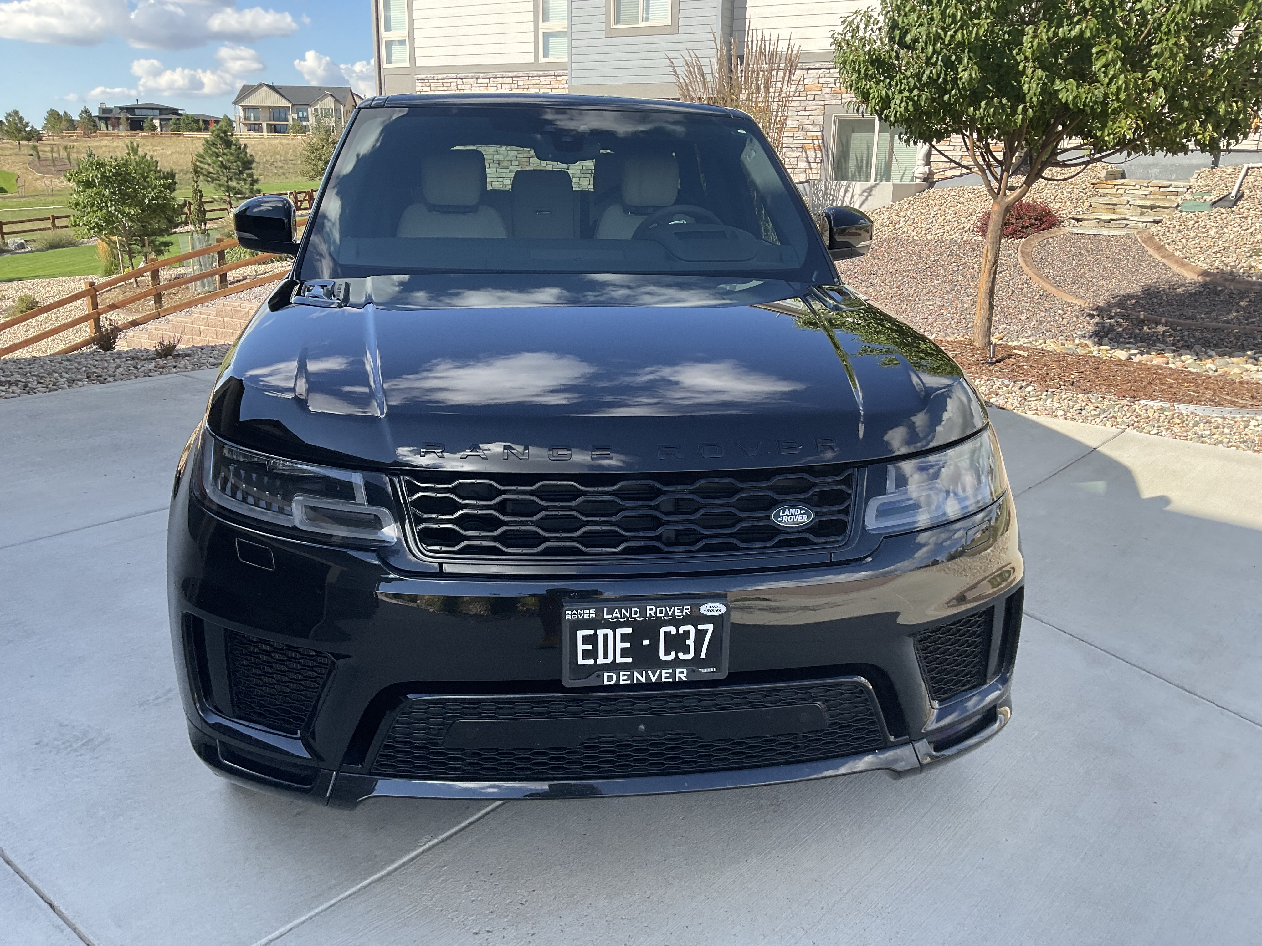 Used 2021 Land Rover Range Rover Sport HST AWD/4WD image 4