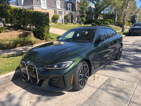 Used 2023 BMW i4 eDrive40 w/ M Sport Package RWD image 1