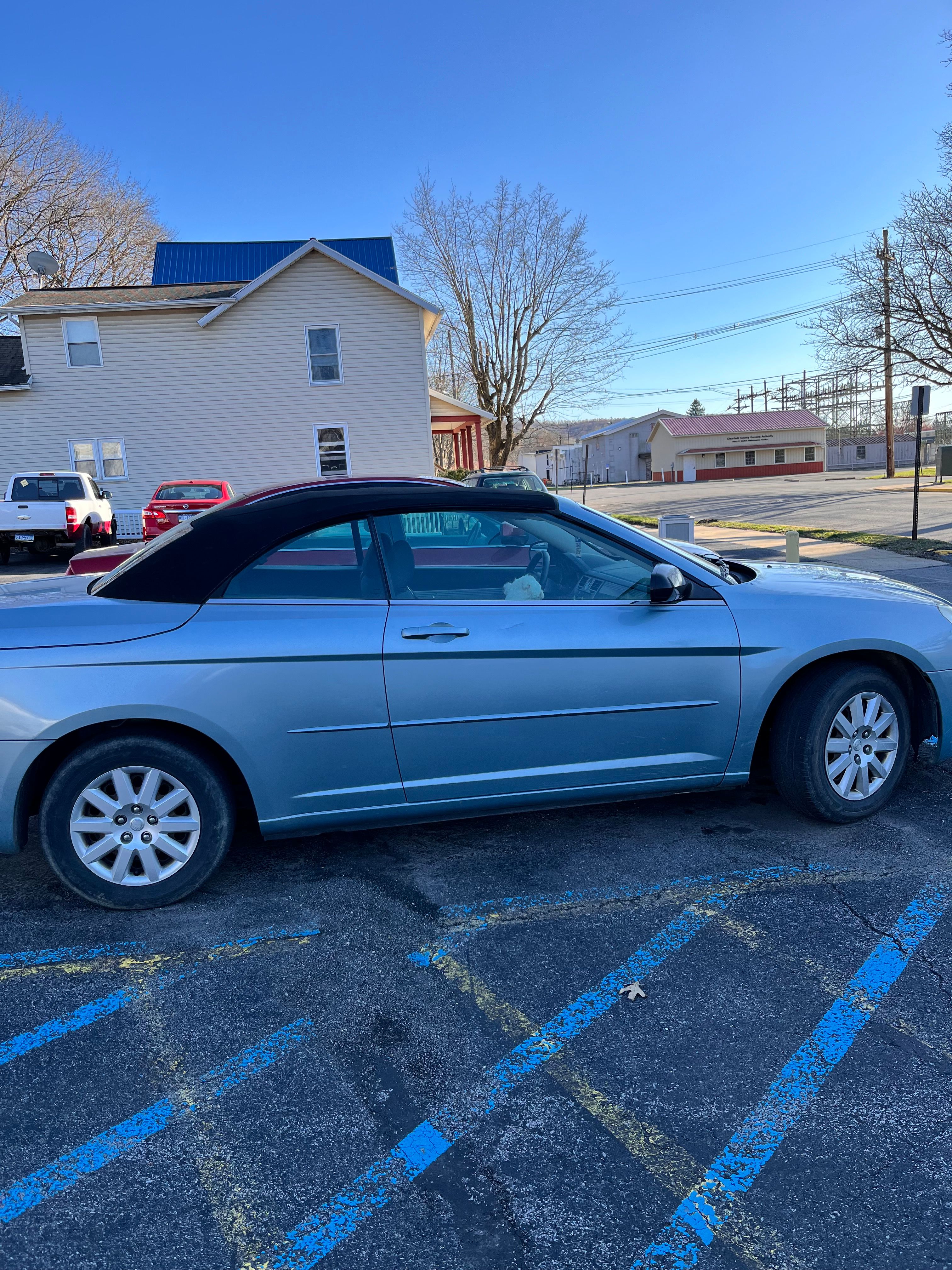 Used 2009 Chrysler Sebring LX w/ Convenience Group FWD image 13