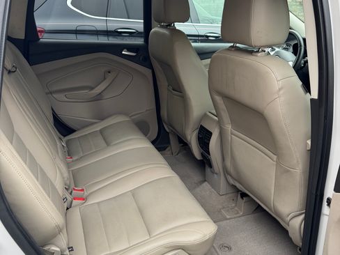 Used 2014 Ford Escape Titanium image 17