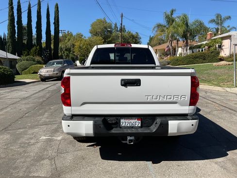 Used 2018 Toyota Tundra SR5 image 4